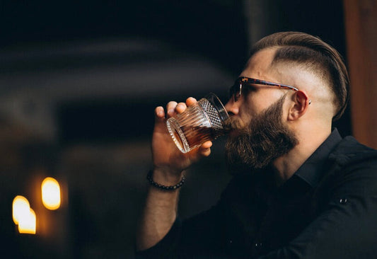 Master the Art of Whisky Tasting - An Expert's Step-by-Step Guide to Appreciating the Subtle Flavours and Aromas