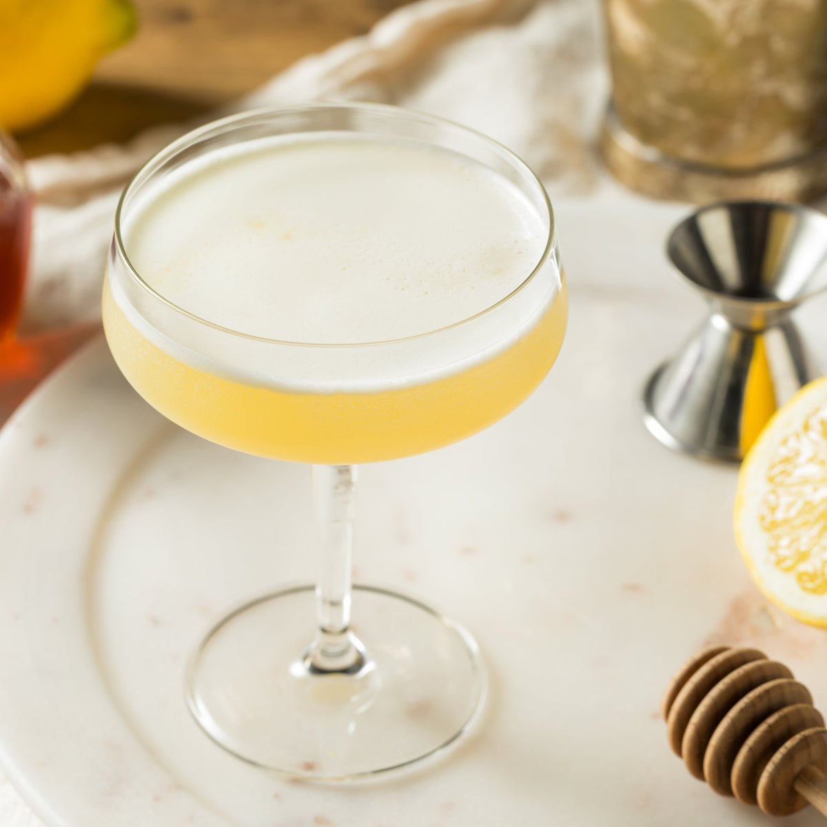 Bees Knees Cocktail Recipe – Liquor Loot