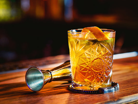 The Gin Old Fashioned Cocktail: A Twist on a Classic